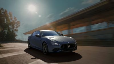 I’m a Car Expert: 9 Luxury Cars That Aren’t Worth the Money