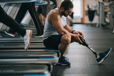 Why Some Men Are Avoiding the Gym for Reasons No One Talks About