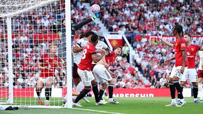 Man Utd Player Ratings vs. Arsenal: Mbeumo, Cunha Lively Despite 1–0 Defeat