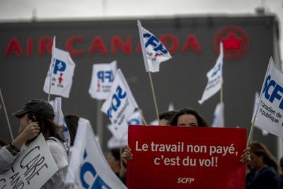 Air Canada flight attendants to continue strike despite government order