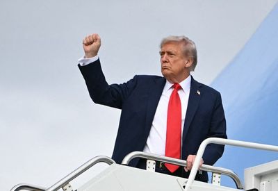 Trump says Ukraine’s Zelenskyy could end war ‘almost immediately’