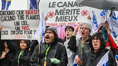 Air Canada suspends restart plans after flight attendants union defies return to work order