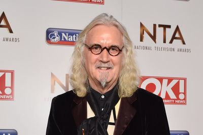 Sir Billy Connolly warns fans of scammers impersonating him online