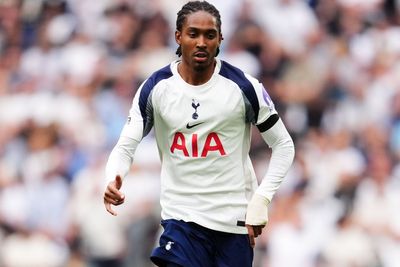 Tottenham confirm new deal for full-back Djed Spence