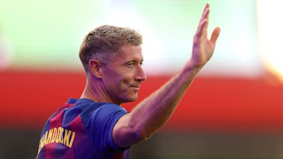 ‘Getting Closer’—Barcelona Learn Robert Lewandowski Return Date