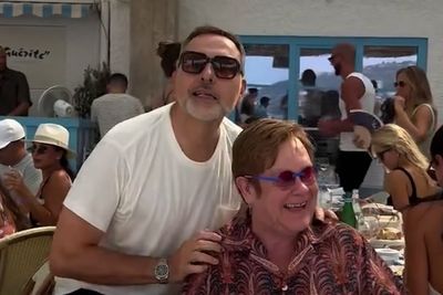 Elton John left in stitches as David Walliams entertains music legend on Cannes holiday