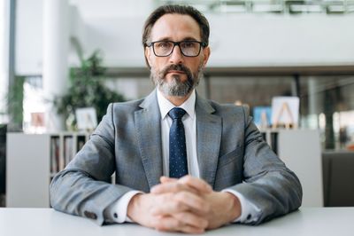 Could Your Investment Advisor’s Licensing Affect Your Heirs’ Payout?