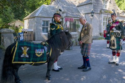King begins Balmoral residency with military ceremony