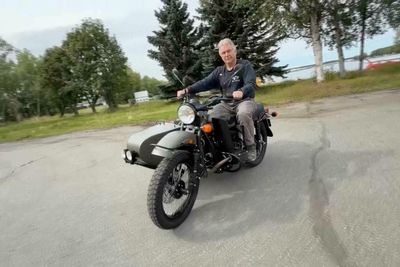 Putin gives Alaskan man new motorcycle during Trump summit
