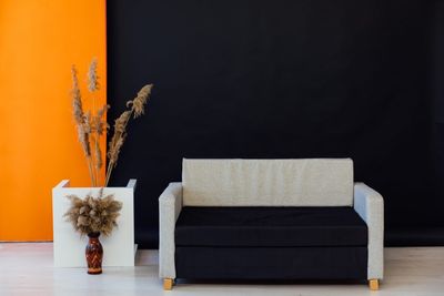 8 Things You Must Do Before Selling Furniture to Protect Your Safety