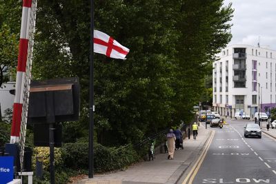 Patriotism ‘always important’ to Starmer, says No 10 amid flag row