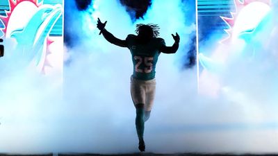 Colts Sign Former All-Pro Defensive Back