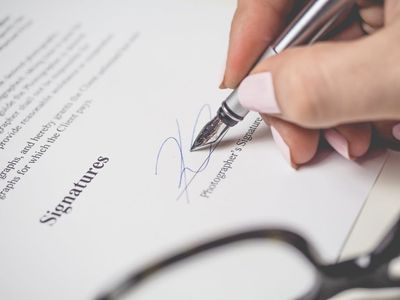 6 Large-Print Disclosures You Need to Reread Carefully