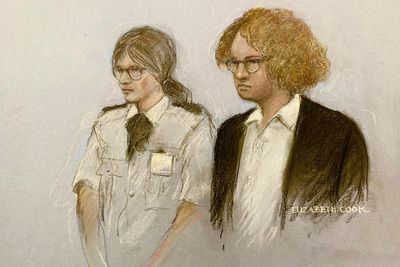 Volunteer officer met alleged rape victim while posing as girl, 16, court told