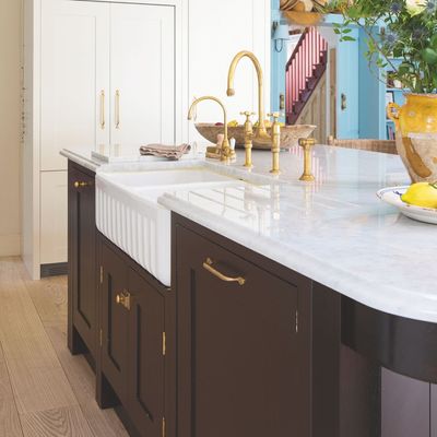 I asked cleaning experts what they do every day to make their home feel instantly cleaner, and one answer kept coming up