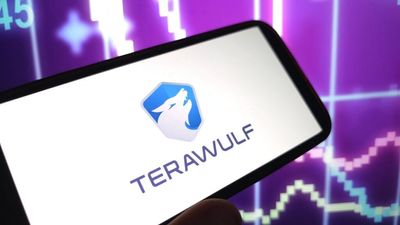 TeraWulf Shares Climb On $6.7B Revenue Expansion, $400M Convertible Notes Offering