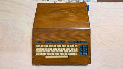 My father built our first Frankenstein computer with Apple parts before switching to Microsoft — and I can pinpoint the exact moment a 'walled garden' turned him away