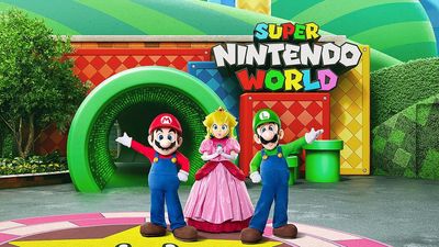 This Video Of Luigi Falling Over At Universal Studios Has Fans Laughing, But I Have So Many Questions