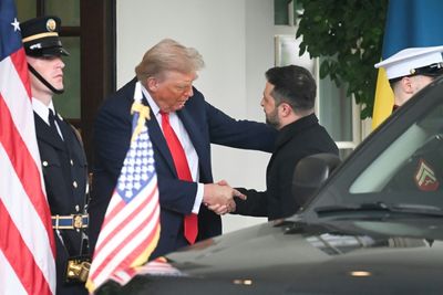 Suits You: 'Fabulous' Zelensky Outfit Wows Trump
