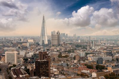 'It was 30 degrees inside the flat for two weeks': London's new-build heatwave nightmare