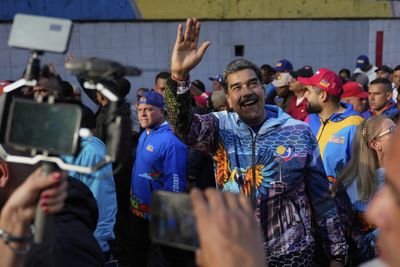 Venezuela’s Maduro to mobilise millions in militia over US ‘threats’