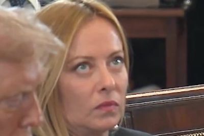 Italian PM Giorgia Meloni caught rolling her eyes as Merz ‘lectures’ Trump during Ukraine talks