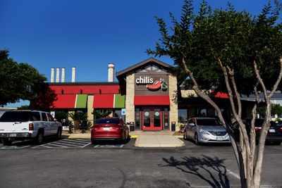 How Chili's and Cheesecake Factory are defying consumer gloom and beating McDonald's and Chipotle at their own game