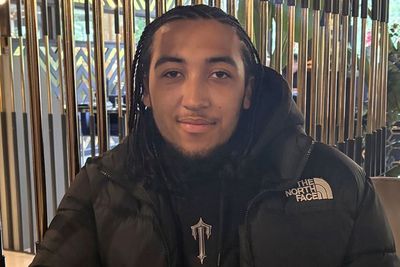 Shooting murder accused lay low in Paris with Uber Eats deliveries, court told
