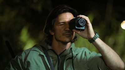 This lightweight night vision gadget captures colour in total darkness – and doesn’t use IR