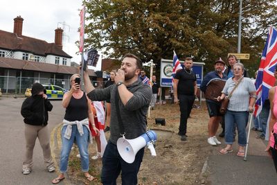 Asylum seekers to be moved out of protest-hit Epping hotel after council wins temporary ban