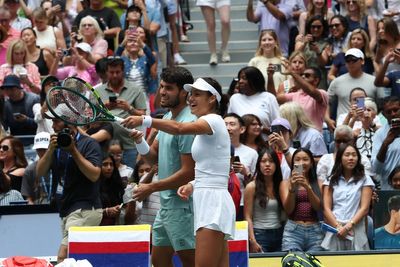 US Open LIVE: Emma Raducanu and Carlos Alcaraz take on Jack Draper in mixed doubles action