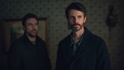 One of Netflix's biggest 2025 hits with a great Rotten Tomatoes score has been renewed for season 2, and fans are thrilled