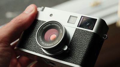 This Fujifilm compact camera has done it again – outselling mirrorless rivals, while the X100VI vanishes from the charts