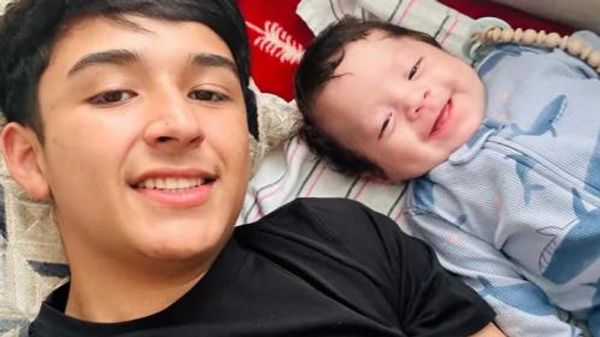 Community rallies around LA teen detained by Ice while walking dog