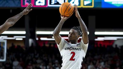 Cincinnati Bearcats Dismiss Starting Point Guard Jizzle James