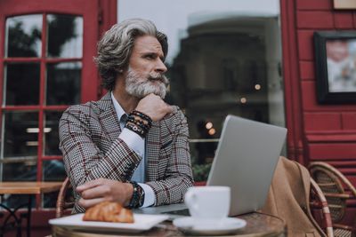 8 Questions You Should Avoid Asking Men When Dating After 50