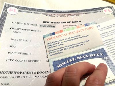 'I've Never Received Benefits' — But Social Security Says They Owe $11,000 For Their Dad's Disability Payments