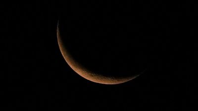 See a razor-thin crescent moon join Jupiter and Venus in the predawn sky on Aug. 20