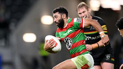 Pain won't stop Graham rushing field for AJ's milestone