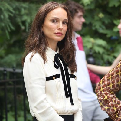 Natalie Portman Trades Fall Statement Sneakers for Spring 2025's Peep-Toe Shoe Trend