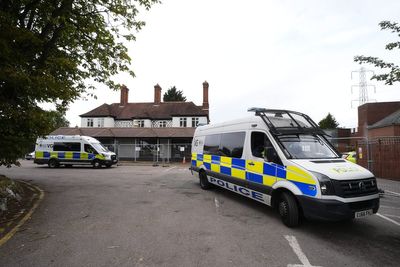 Government working on contingency plans after ruling on Epping migrant hotel