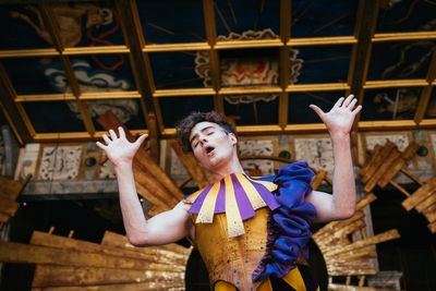 Twelfth Night at Shakespeare’s Globe review: expertly-conducted, riotous fun