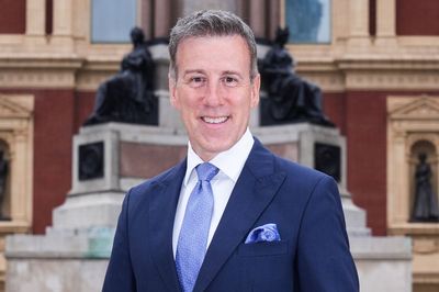 ‘It’s the best time of the year’, says Anton Du Beke as he announces Christmas tour