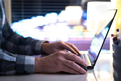 Urgent warning issued over fake benefits claims online