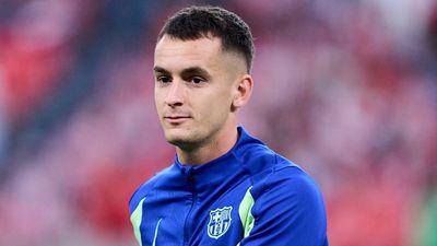 Barcelona ‘Receive New Premier League Bid’ for Marc Casado
