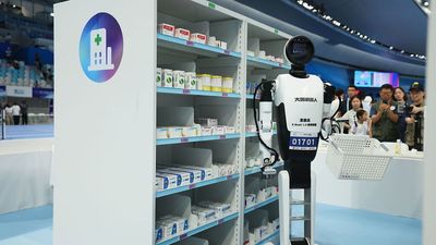 Chinese scientists building ‘pregnancy robots’ with artificial wombs for $14K, say technology is ‘already in a mature stage’