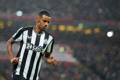 Newcastle United hit back at Alexander Isak’s social media statement
