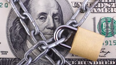 6 Things To Do Right Now If a Creditor Freezes Your Accounts