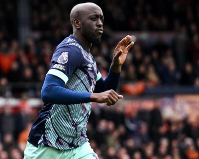 Newcastle’s improved £40m offer for Yoane Wissa rejected by Brentford