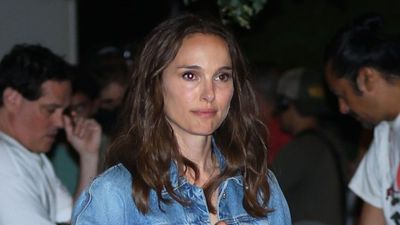 Natalie Portman's laid-back denim jacket and floral dress combination is the transitional look we'll be wearing well into September